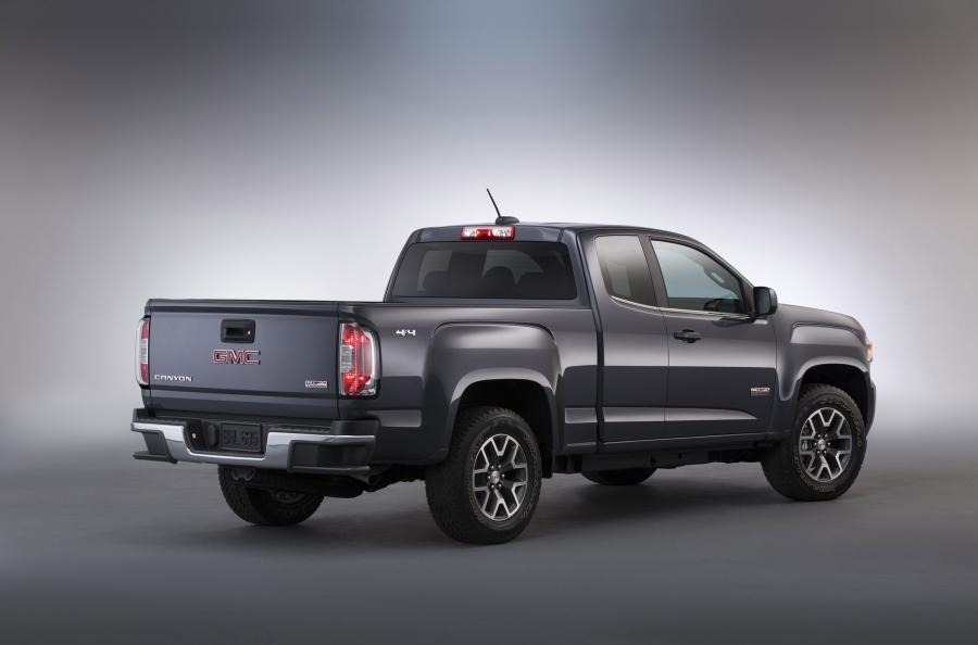 GMC Canyon 2015 года  (фото 7 из 19)